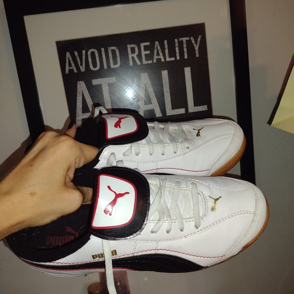 Puma "Esito" White & Black Shoes - Picture 7 of 10